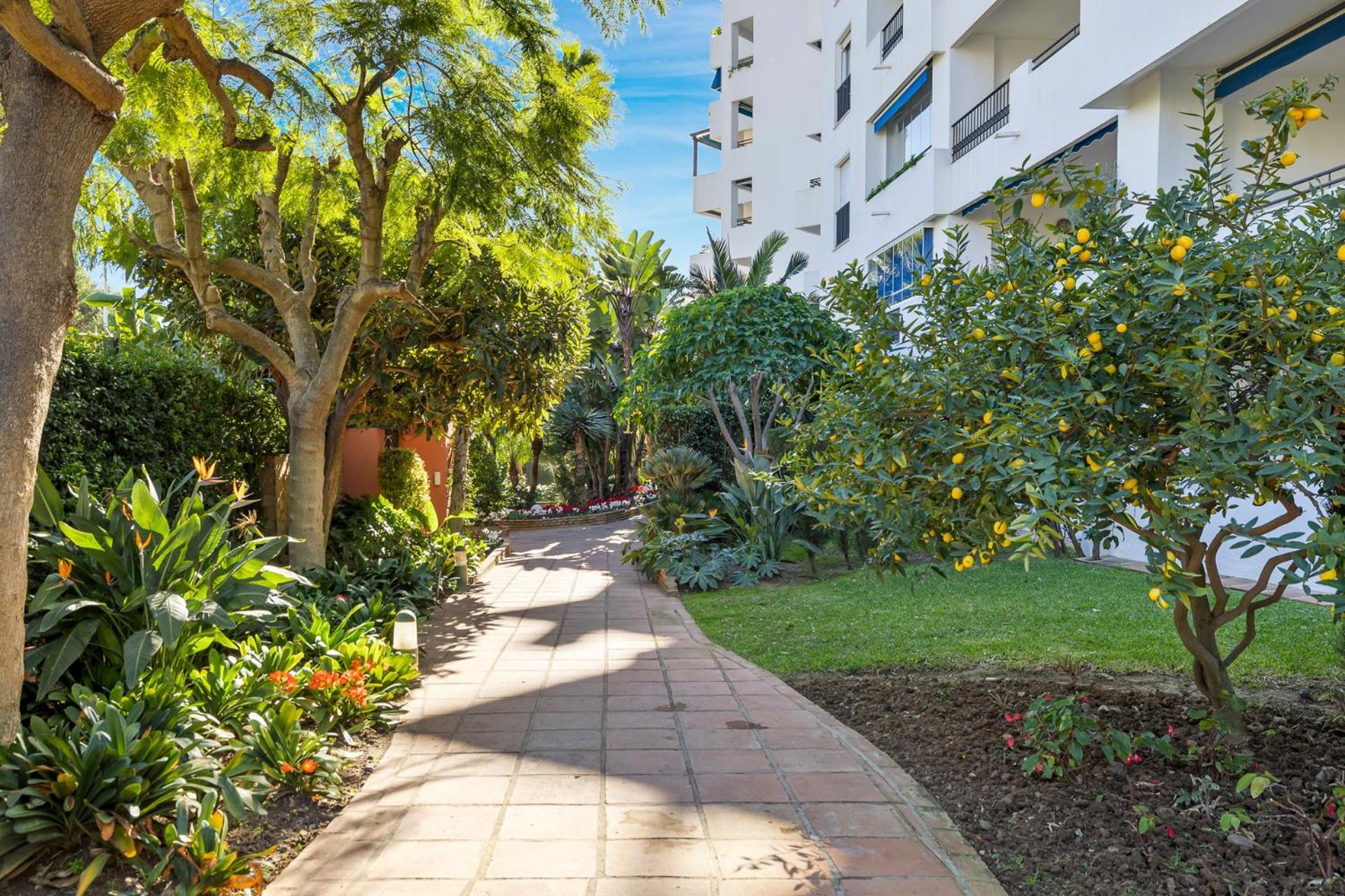 מארבלה 2 Bedroom Apartment In Medina Garden - Puerto Banus מראה חיצוני תמונה