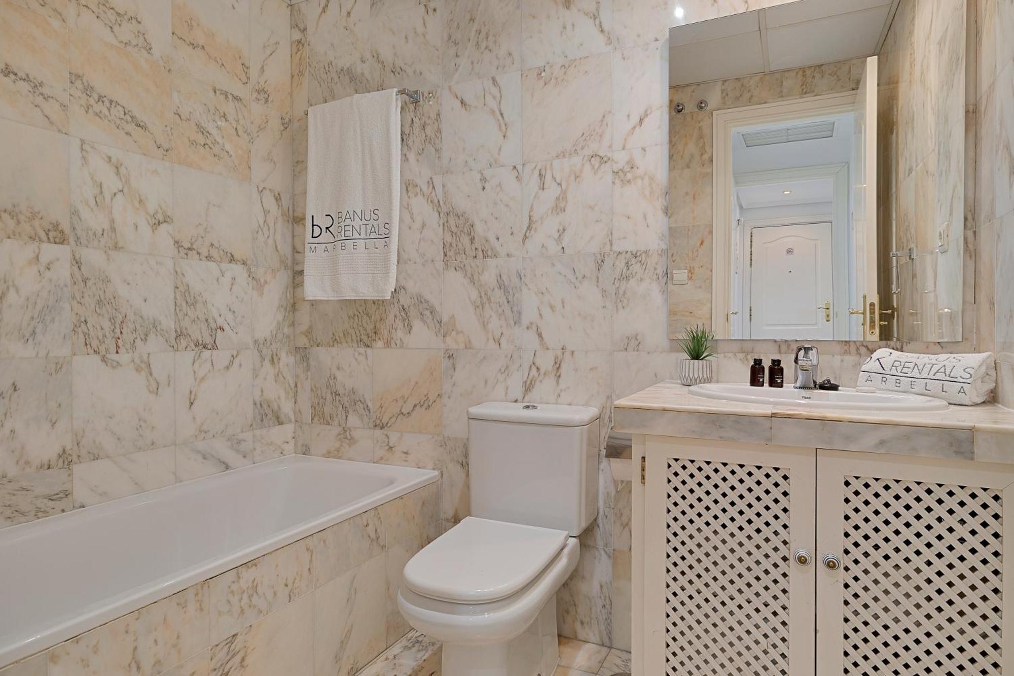 מארבלה 2 Bedroom Apartment In Medina Garden - Puerto Banus מראה חיצוני תמונה